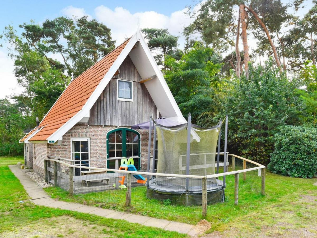 Landal Landgoed De Hellendoornse Berg Hotel Haarle Exterior foto