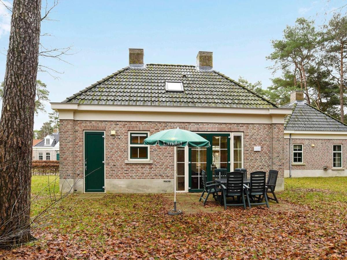 Landal Landgoed De Hellendoornse Berg Hotel Haarle Exterior foto